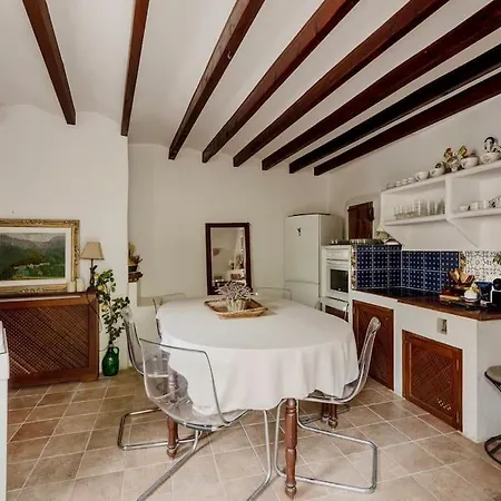 Ca'n Nicolau Holiday home