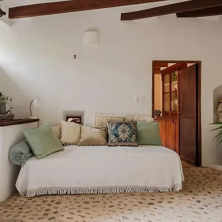 Holiday home Ca'n Nicolau